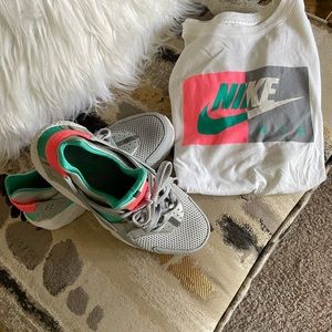 Gently used Nike Air & Nike tshirt to match!!! Unisex!! 8.5 shoe Small shirt